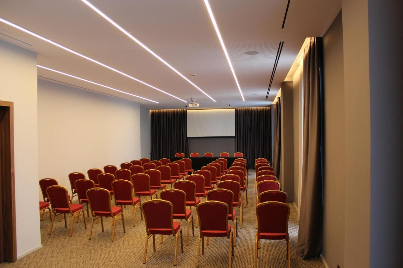 Fiore Hotel Kavaje